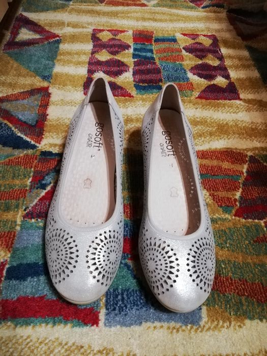 Pantofi deosebiți de primăvară, mărimea 40