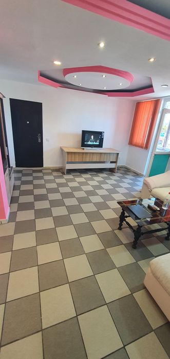 De închiriat apartament 4 camere sos fundeni