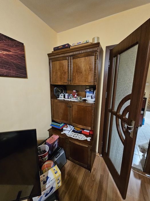 Vând mobila sufragerie onix