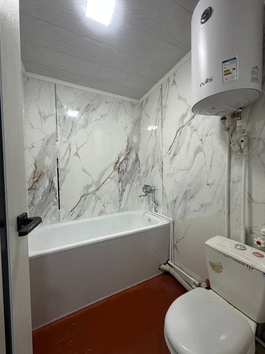 Фаргона Шахар Фрунзскийда, Саёхат оркасида 2 хоналик кв