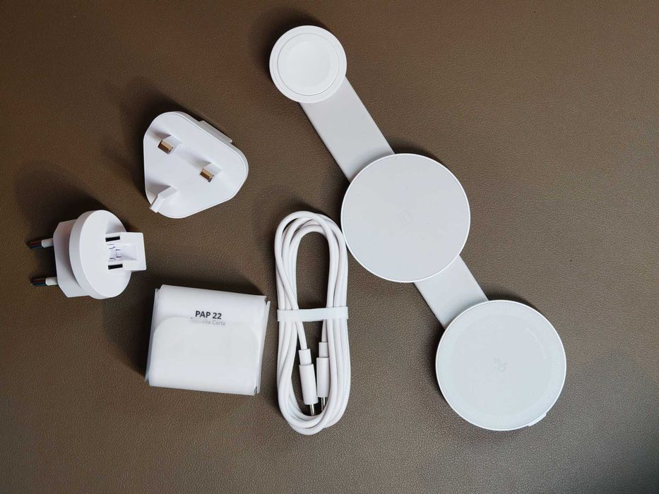 Incarcator Wireless Anker MagGo 3-in-1 MagSafe Qi2 15W Pliabil