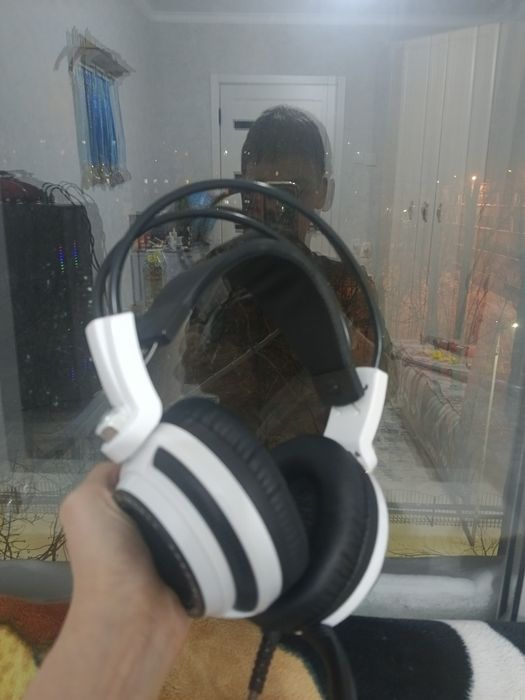 Продам наушники игровые для ПК