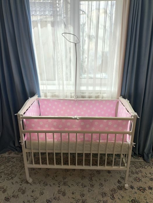 Манеж для новорожденного