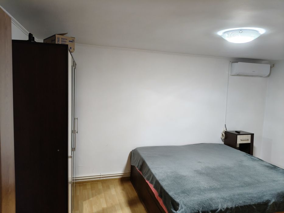Închiriez casa 3 camere Valu lui Traian