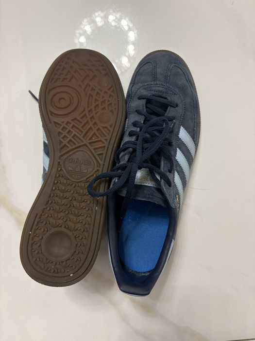 кроссовки adidas