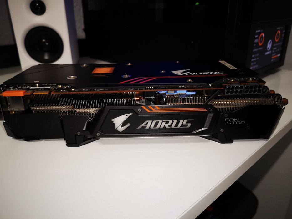 Видео карта gtx 1080 TI  11gb