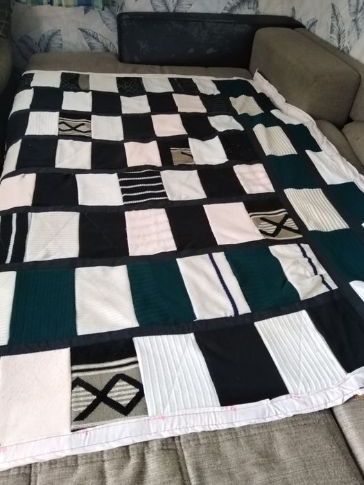 Продам плед на 2х спальню кровать