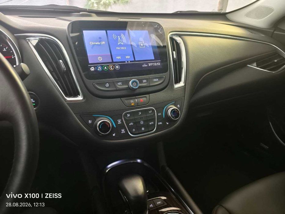 Malibu XL 2025 black