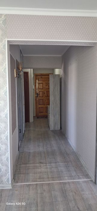 Продам трехкомнатную квартиру