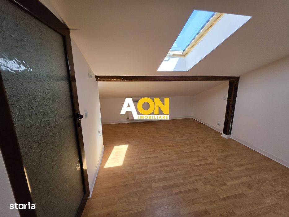 Apartament 5 camere, renovat, 68 mp utili + mansarda 52 mp,  Cetate