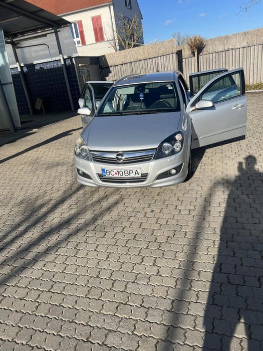 De vânzare  Opel astra h