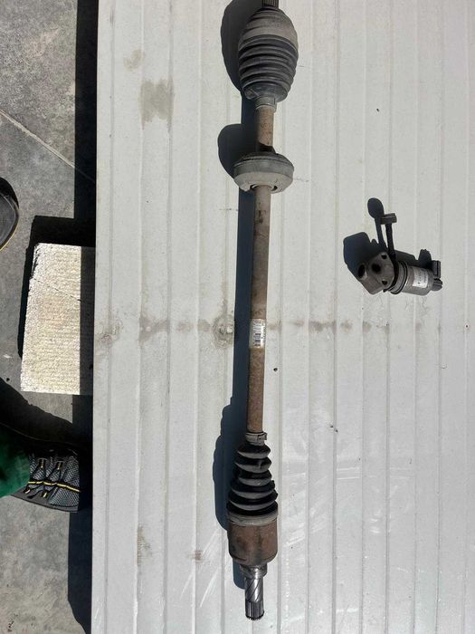 Planetara Dacia Sandero 2008-2012 1.5 Dci Partea Dreapta391006331R