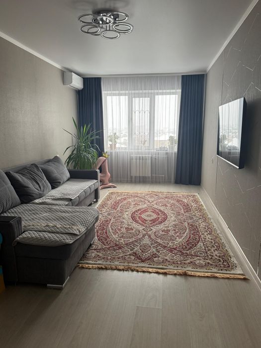 Продам 2х ком. 31-я школ .