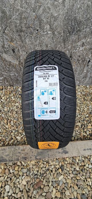 Anvelopa Continental 225/45 R17 91H Dunlop 225/45 R18 95V