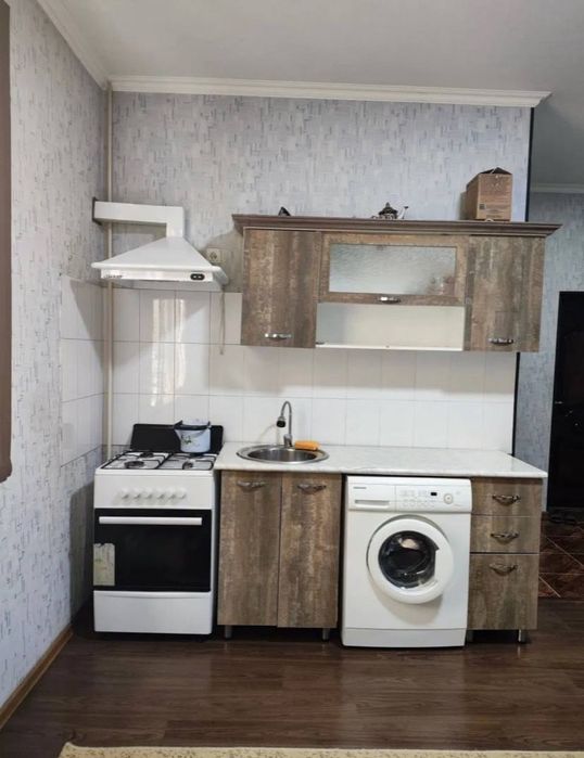 Сдаётся 2х ком, на 2 этаже шарк,Гастроном
