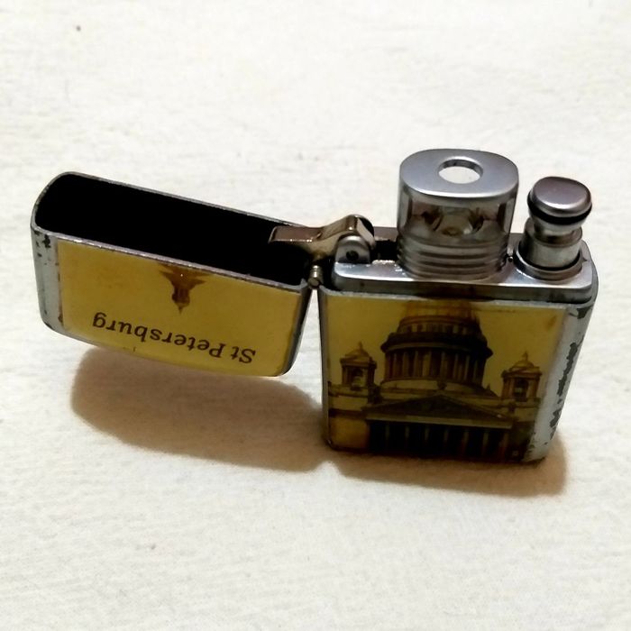 Потсигар и Зажигалки