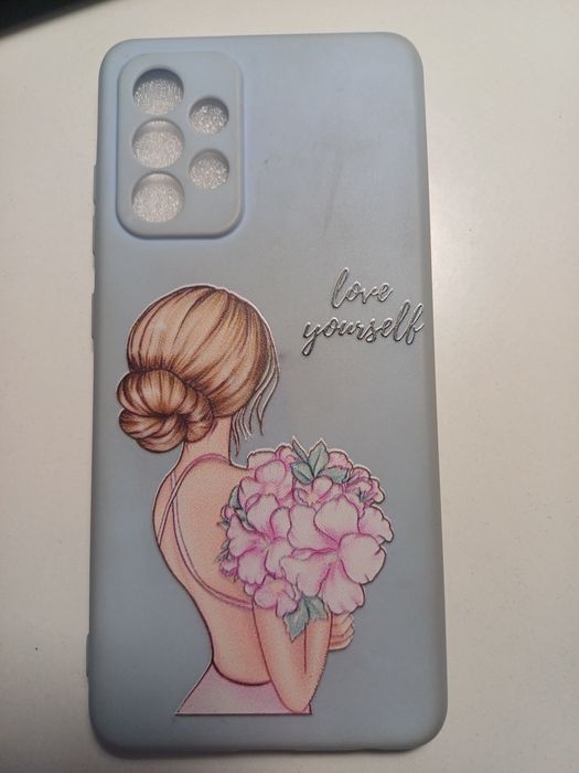 Чехлы на Samsung A52