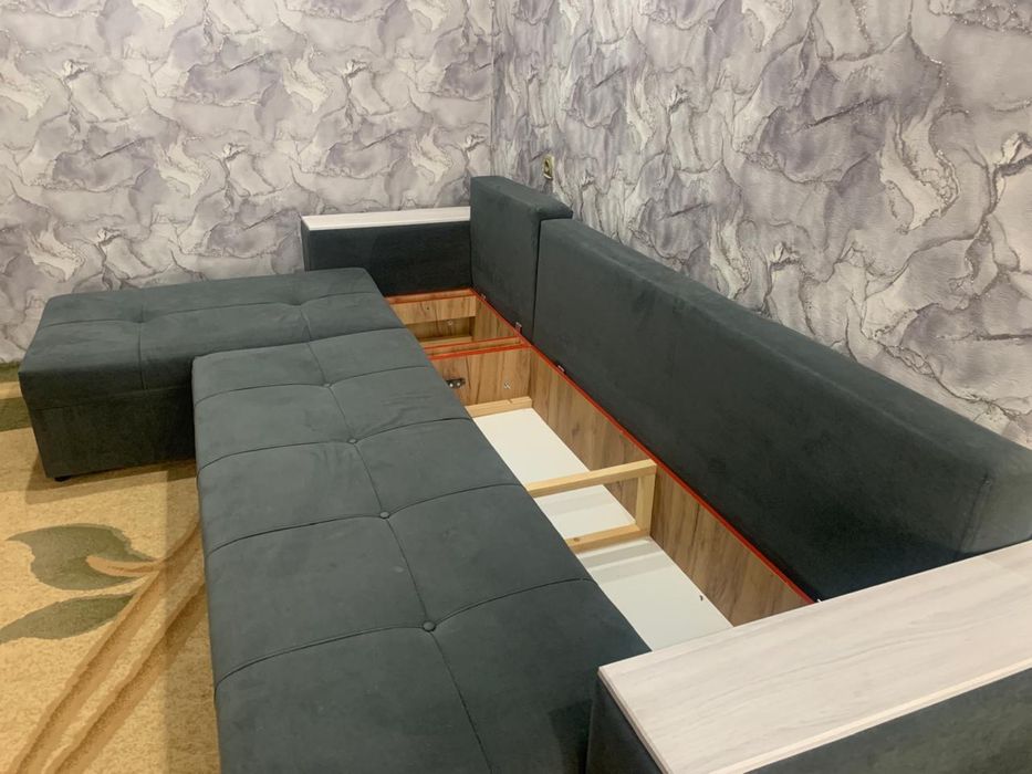 Диван в шикарном состоянии