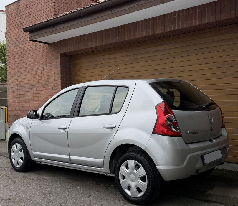 DACIA Sandero 2010 — imagine 4