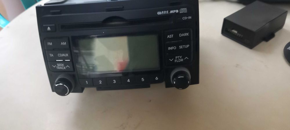 Оригинално Радио CD/MP3 и навигация за Hyundai i30 – 2008   - 2011