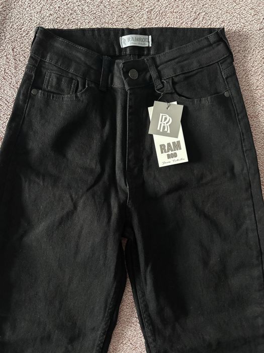 Черни дънки Trendyol