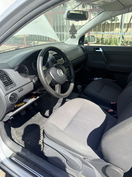 VOLKSWAGEN Polo 2004 — imagine 4
