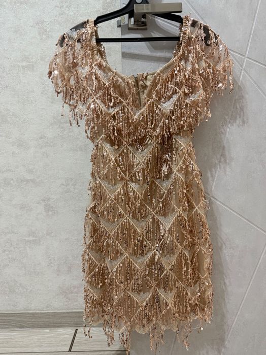 Продам платье  подходит под стиль Гэтсби