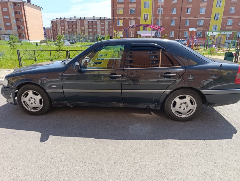 Продам Mercedes-Benz C 180