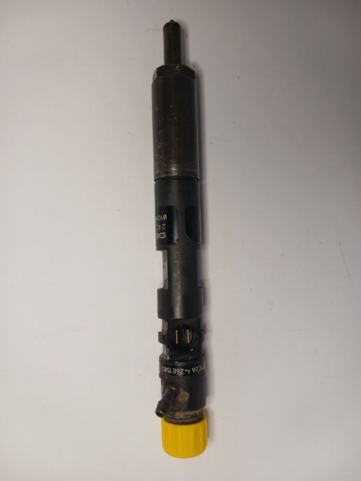Injectoare Delphi cod 28232251. Compatibil cu diverse modele Renault, Dacia, Nissan și Suzuki echipate cu motoare 1.5 dCi/K9K.