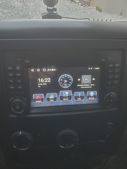 Multimedia android pentru sprinter