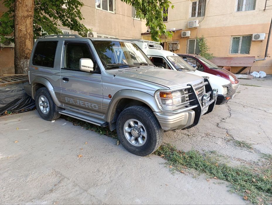 Mitsubishi pajero