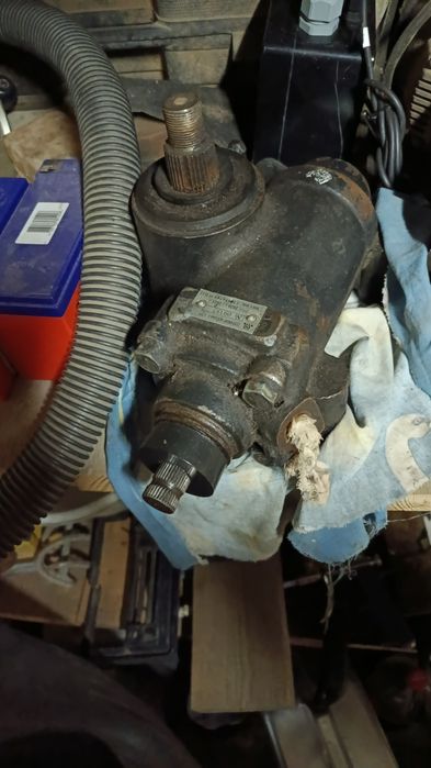 Продам рулевой редуктор  газель