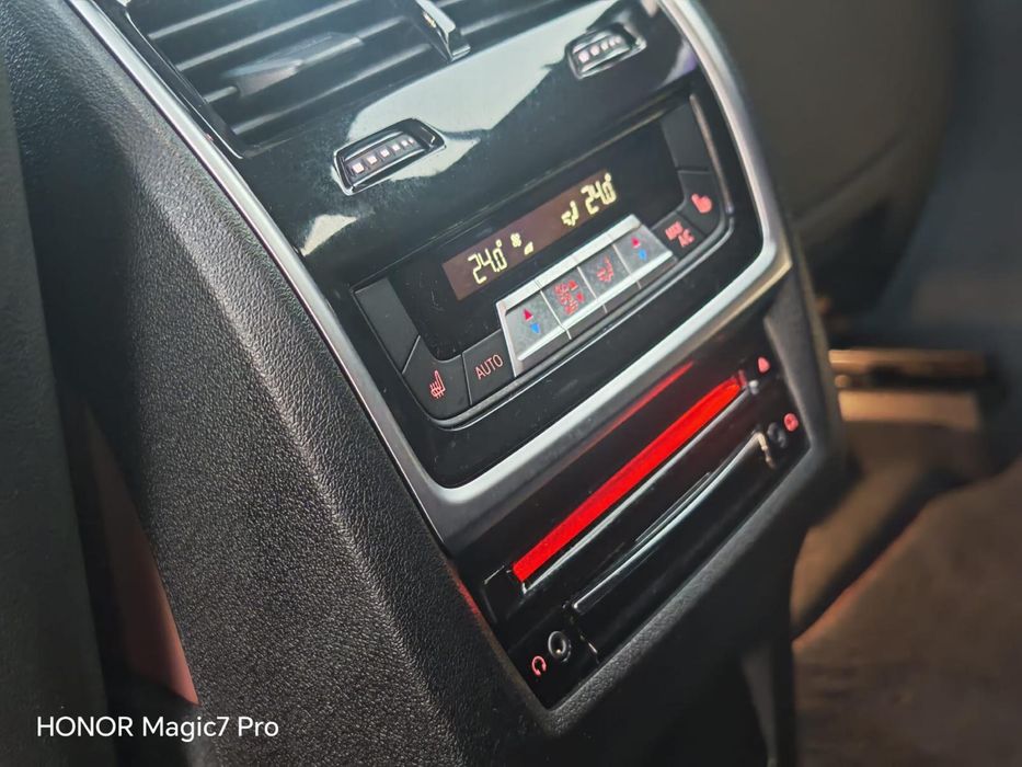 BMW X6 M50i - Maxton Styling