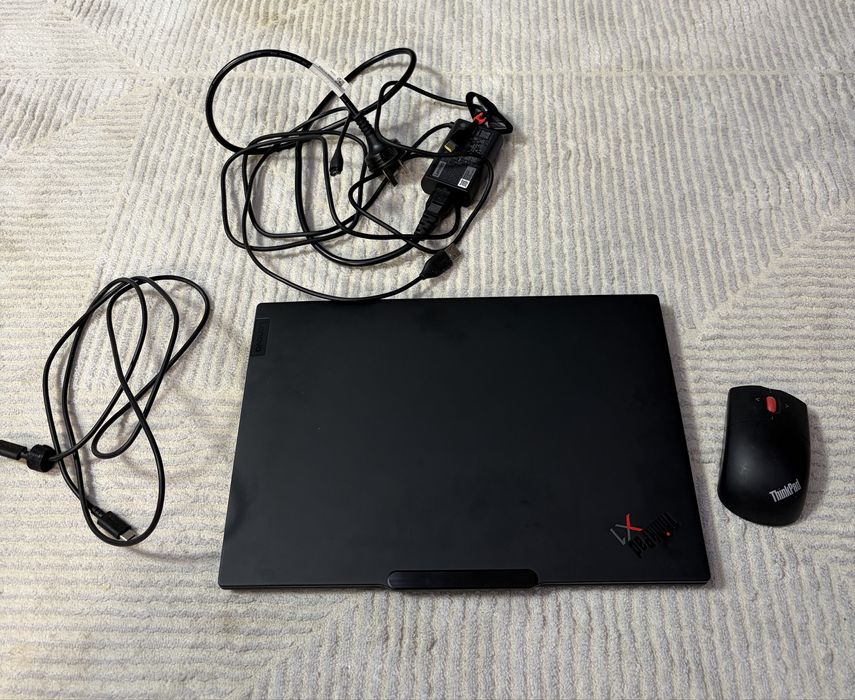 ThinkPad X1 Carbon Gen 13 , Acer