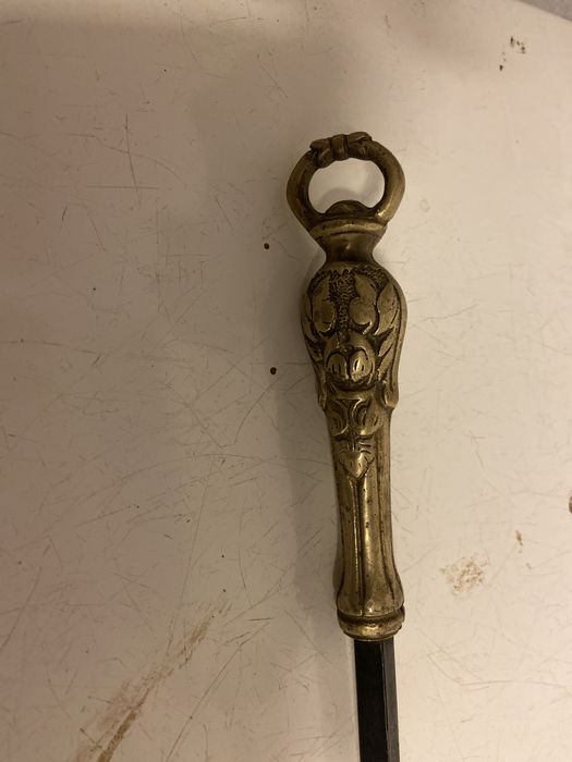 Прибор за камина ръжен