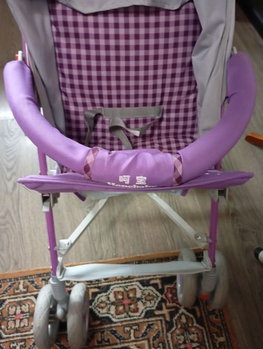 Продам прогулочную детскую коляску