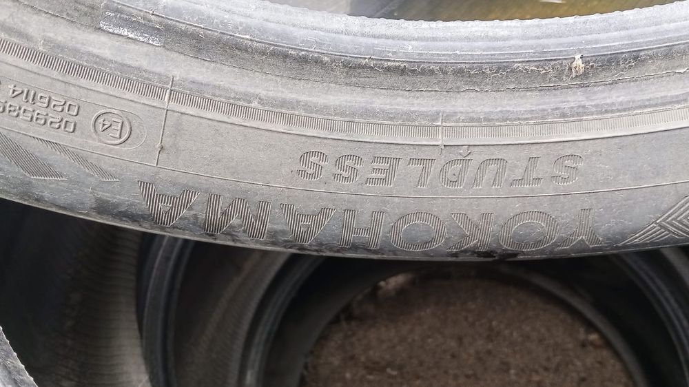 Продам шины 275/50R21