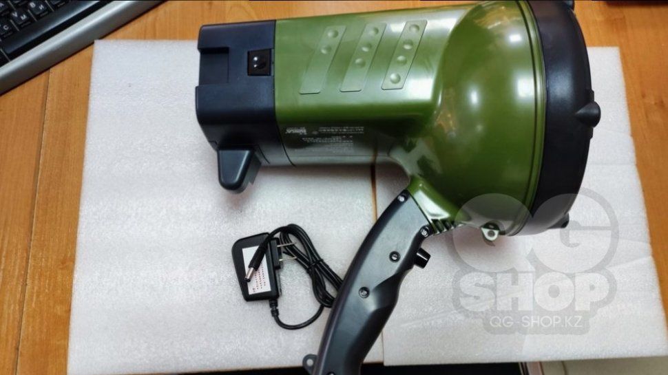 Фонарь светодиодный