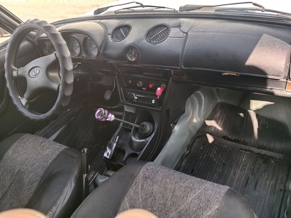 Ваз-2106 продаётся год 1983 год