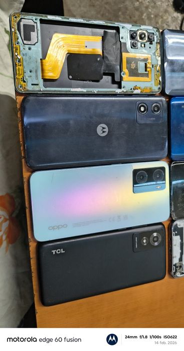 Vând loturi telefoane sparte