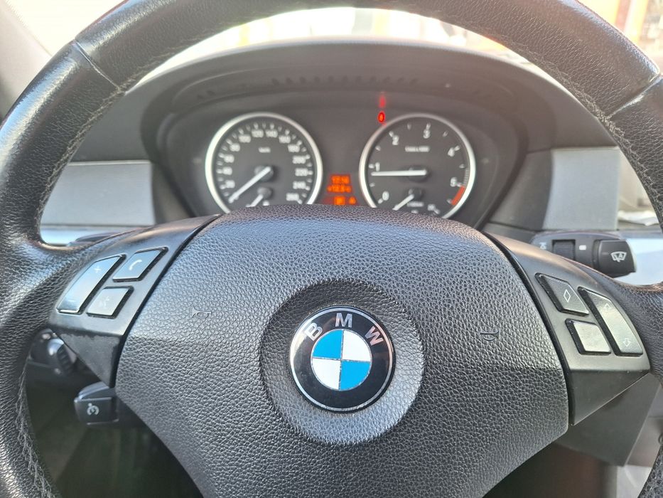 Vând schimb bmw seria 5 e61 520d automat joystick 2008