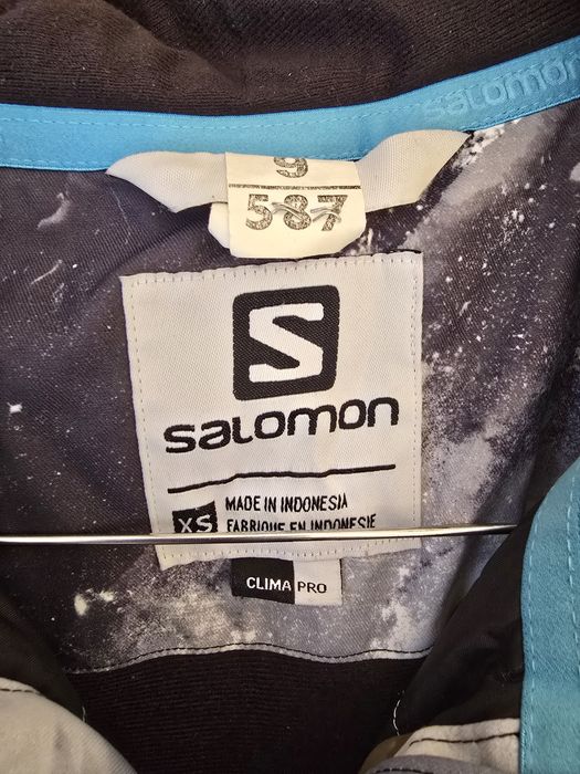 Costum de schi Salomon