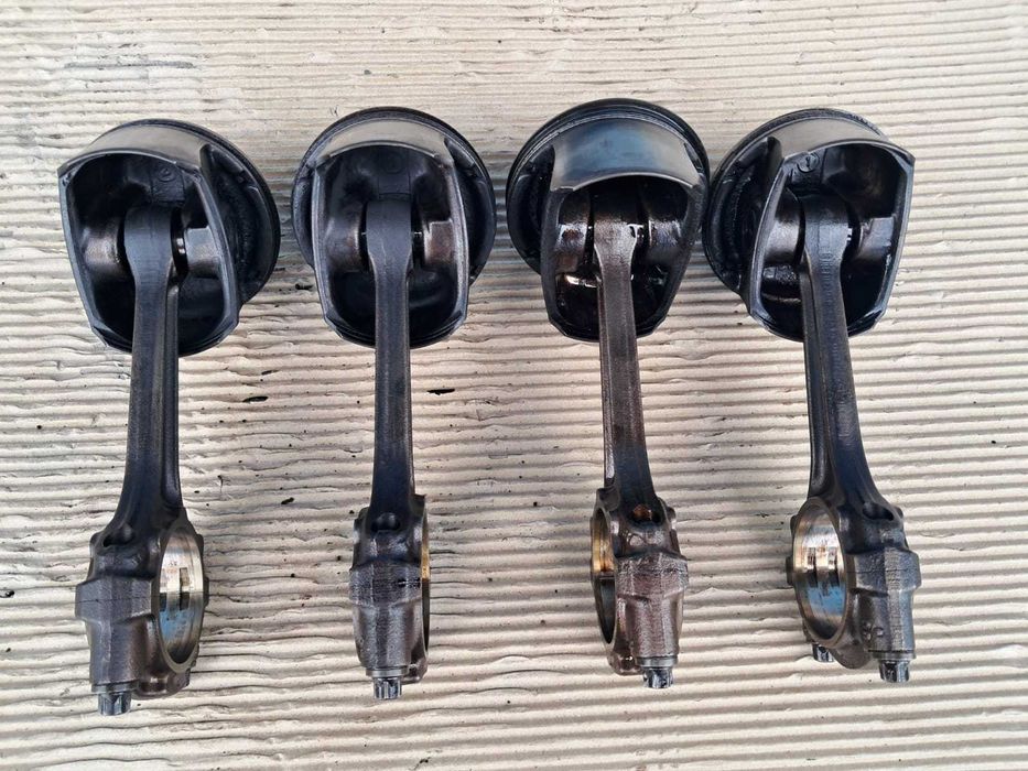 Opel Astra H Zafira B, set pistoane cu biele, arbore vibrochen, 1,6