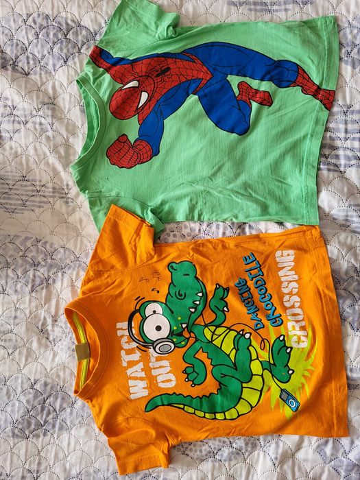 Комплект тениски и панталонки 2-3 г