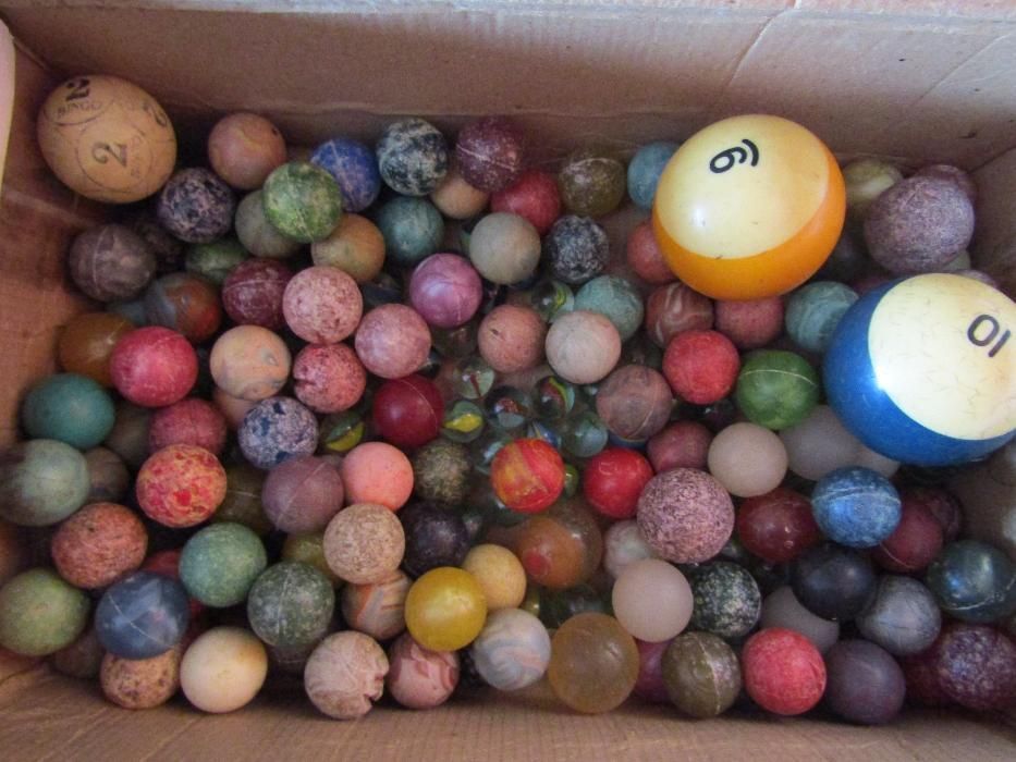 Картинки и опаковки от дъвки и други