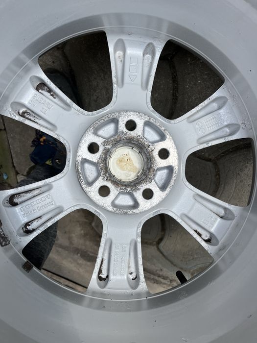 Jante aliaj 5x100mm, anvelope 215/65 R16 Subaru Forester Outback