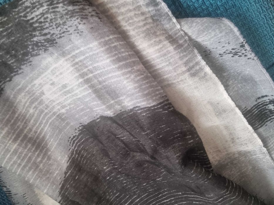 Дамски шалове нови видове цветове