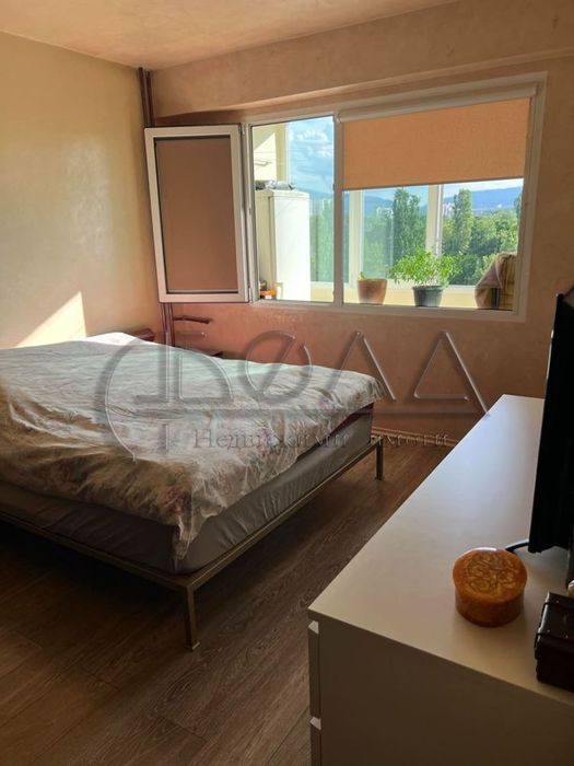 Продава се Тристаен апартамент в София, Илинден - 88 кв.м за 2273 €/кв.м - Снимка #7