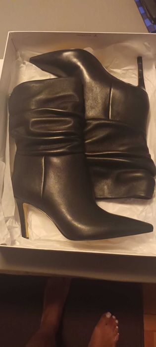 Cizme de piele cu toc guess