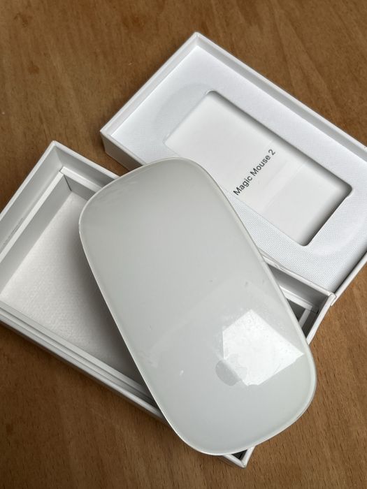 Оригинална мишка Apple Magic Mouse 2